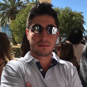 Meet your Posher, Isaac